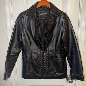 ⚡️Y2K Metrostyle Black Leather Bomber